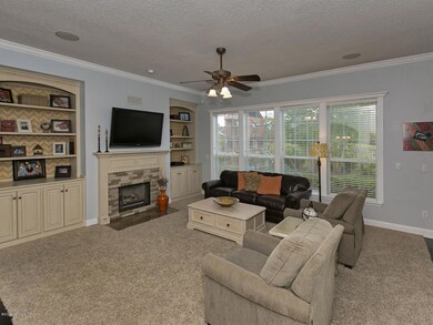 010_Family Room