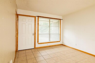 116 Bowles Ct, Hurst, TX 76053 - photo 5