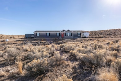 1019 Meadow View Dr, Spring Creek, NV 89815 - photo 4