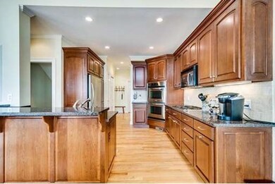 61 Carriage Hill Cir, Southborough, MA 01772 - photo 3