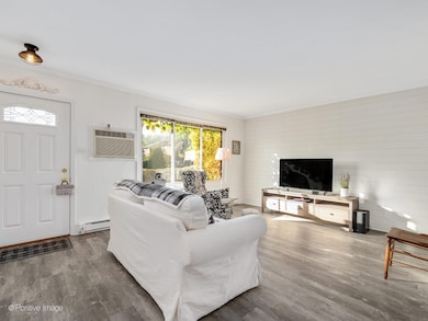 1S265 Dillon Ln, Villa Park, IL 60181 - photo 7