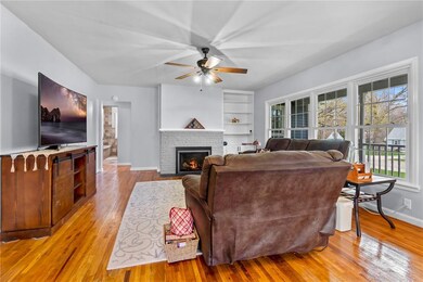 2835 Rownd St, Cedar Falls, IA 50613 - photo 3