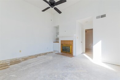 634 Bellaire Dr unit D, Hurst, TX 76053 - photo 5