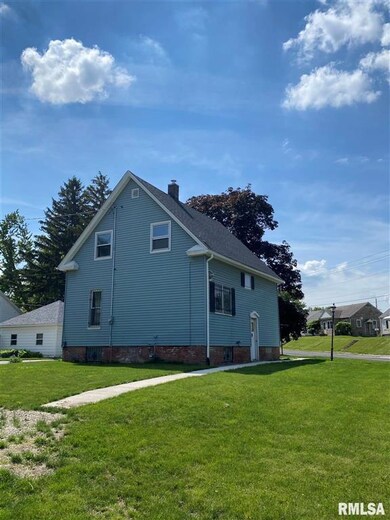 2131 Hickory Grove Rd, Davenport, IA 52804 - photo 3