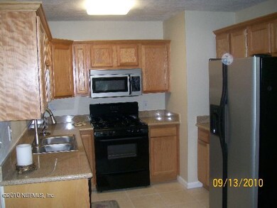 6443 Lucente Dr, Jacksonville, FL 32210 - photo 2