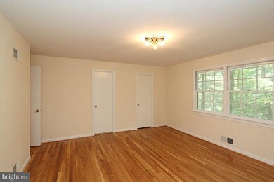 12604 Davan Dr, Silver Spring, MD 20904 - photo 5