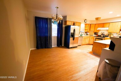 6A98F6A6-EE76-4324-A32A-54FF3726E187