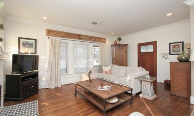 708 Ralfallen St, Houston, TX 77008 - photo 7