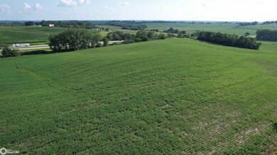 1683 W 32nd St S, Newton, IA 50208 - photo 5