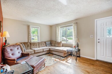 2110 Dawson Ave NE, Grand Rapids, MI 49505 - photo 5