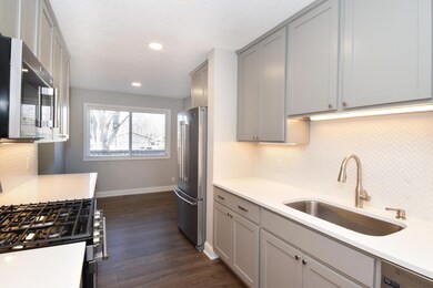 6256 Meadowlark Ln N, Maple Grove, MN 55369 - photo 3