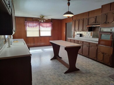 15880 S Osage Rd, Burlingame, KS 66413 - photo 5