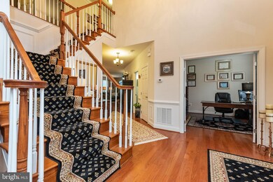 6011 Glennberry Ct, Glenn Dale, MD 20769 - photo 4