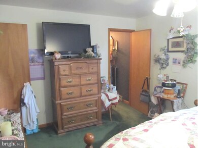 1955 Quigley Dr, Chambersburg, PA 17202 - photo 7