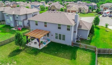 21072 Cooper St, Spring Hill, KS 66083 - photo 4