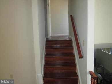 6207 Brightlea Dr, Lanham, MD 20706 - photo 7