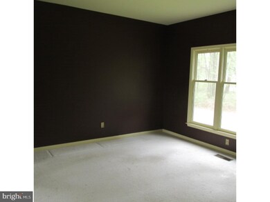 100 Mougins Cir, Kennett Square, PA 19348 - photo 5