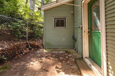 579 Chandler St, Worcester, MA 01602 - photo 6