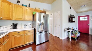 Dahmwood-By-The-Sea-Kitchen