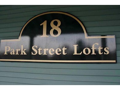 18 Park St unit 304, Saco, ME 04072 - photo 2