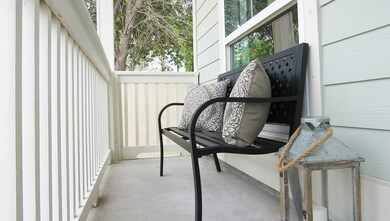 Grande Pointe Model - Front Porch