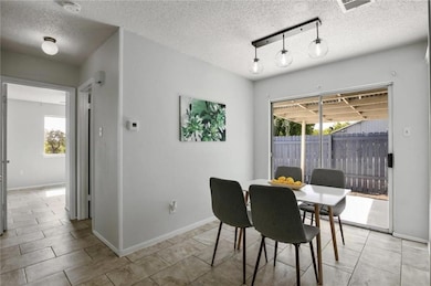 517-519 Greenlawn Blvd unit 519, Round Rock, TX 78664 - photo 4