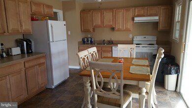 203 Holly Ct, Stevensville, MD 21666 - photo 2