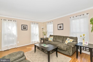 12 Madrigal Ct, Germantown, MD 20876 - photo 3