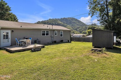 5-web-or-mls-17478-ridgeview-dr