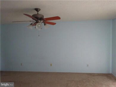 36 Cotoneaster Ct unit 1670, Monmouth Junction, NJ 08852 - photo 4