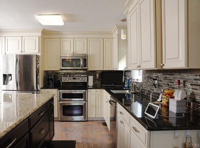 Photo 4