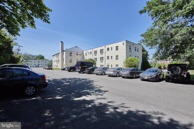 2237 Farrington Ave unit 304, Alexandria, VA 22303 - photo 4