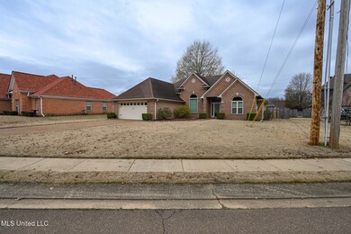 6813 Braybourne Main, Olive Branch, MS 38654 - photo 5