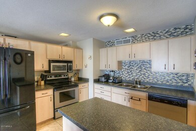 3450 W Mauna Loa