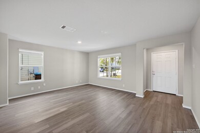 3870 Snowbird, Converse, TX 78109 - photo 7