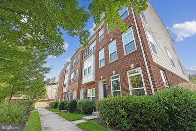 9481 Canonbury Square, Fairfax, VA 22031 - photo 2