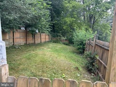 621 N 10th Ave, Altoona, PA 16601 - photo 3