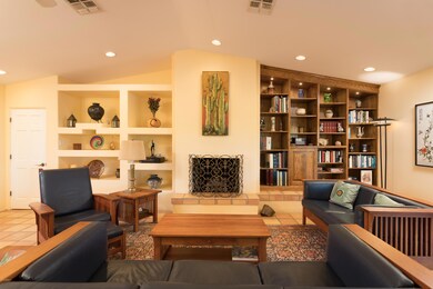 AZA_Listings_6635_SmoketreeLn-12