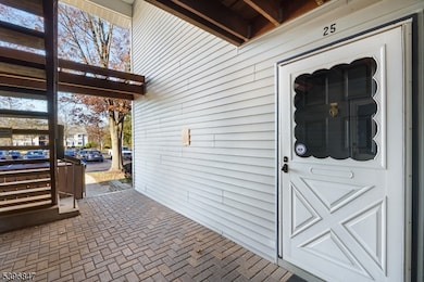 25 Steeplechase Ct unit 1125, Somerset, NJ 08873 - photo 2