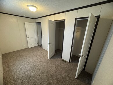 234 Maple unit 234, Highland, MI 48357 - photo 4