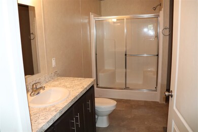 11 Riverview Dr, Rochester, NH 03867 - photo 5