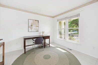 07-2853-Chaseway-Dr-Ann-Arbor-MI-48105-W