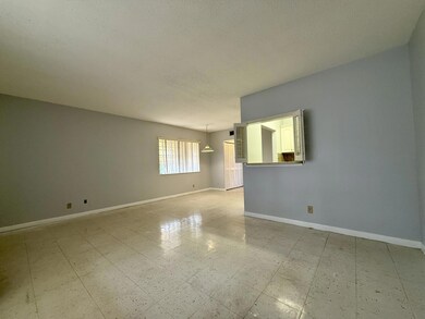 165 Waltham G, West Palm Beach, FL 33417 - photo 3