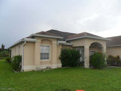 1222 Belgrave St, Fort Myers, FL 33913 - photo 3