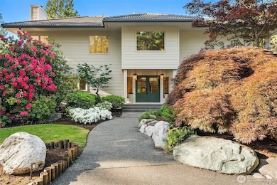 12909 Spanaway Loop Rd S, Tacoma, WA 98444 - photo 3