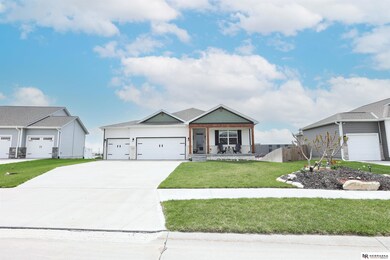 410 N 10th Ave, Springfield, NE 68059 - photo 2