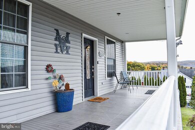 923 N Lombard St, Shamokin, PA 17872 - photo 2