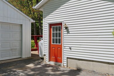 31 Bartholomew St, Lisbon, ME 04250 - photo 6