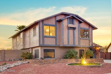 Corner Lot with VIEWS!