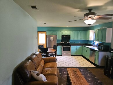 400 Seven Oaks Rd, Defuniak Springs, FL 32433 - photo 5